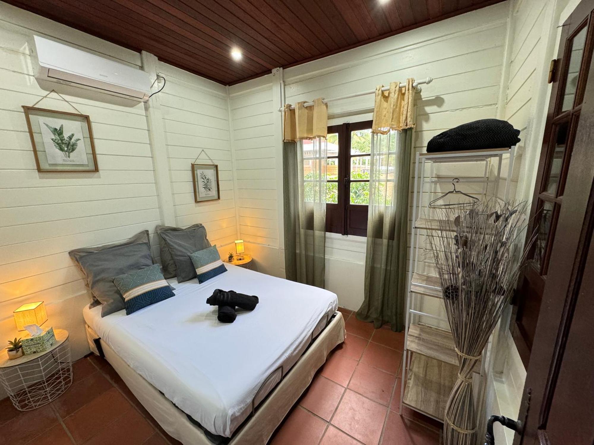 Le Gaspardo , 2 Chambres Climatisees , A 2 Mins A Pied De La Plage , Wifi , Jardin Clos, Parking ,Sans Vis-A-Vis Le Carbet Kültér fotó