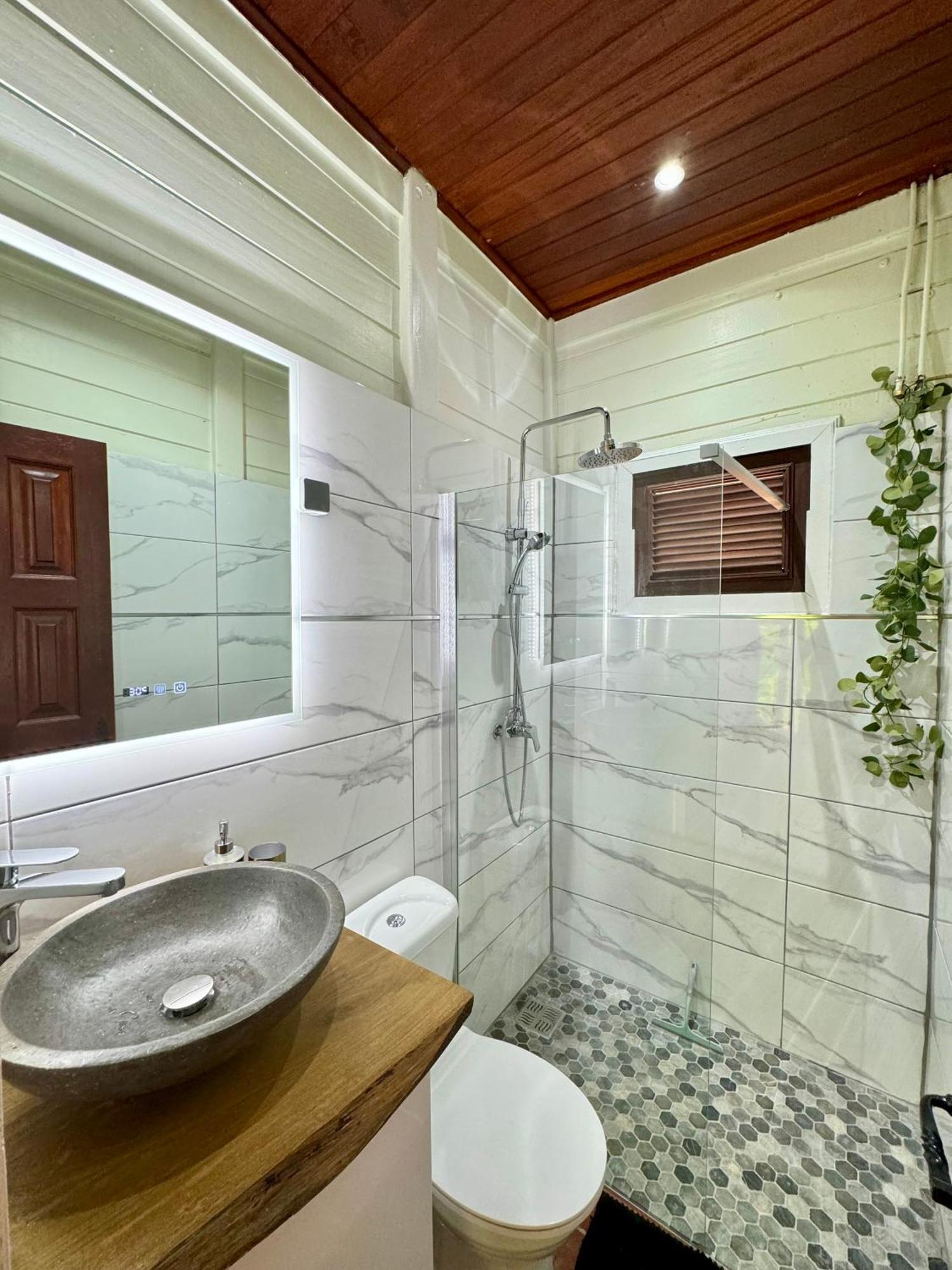 Le Gaspardo , 2 Chambres Climatisees , A 2 Mins A Pied De La Plage , Wifi , Jardin Clos, Parking ,Sans Vis-A-Vis Le Carbet Kültér fotó